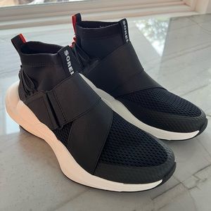 Womens Sorel Explorer Defy Sneaker